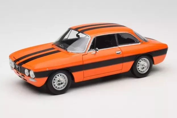 Norev Alfa Romeo 2000 Gtv 1973 1:18 187918